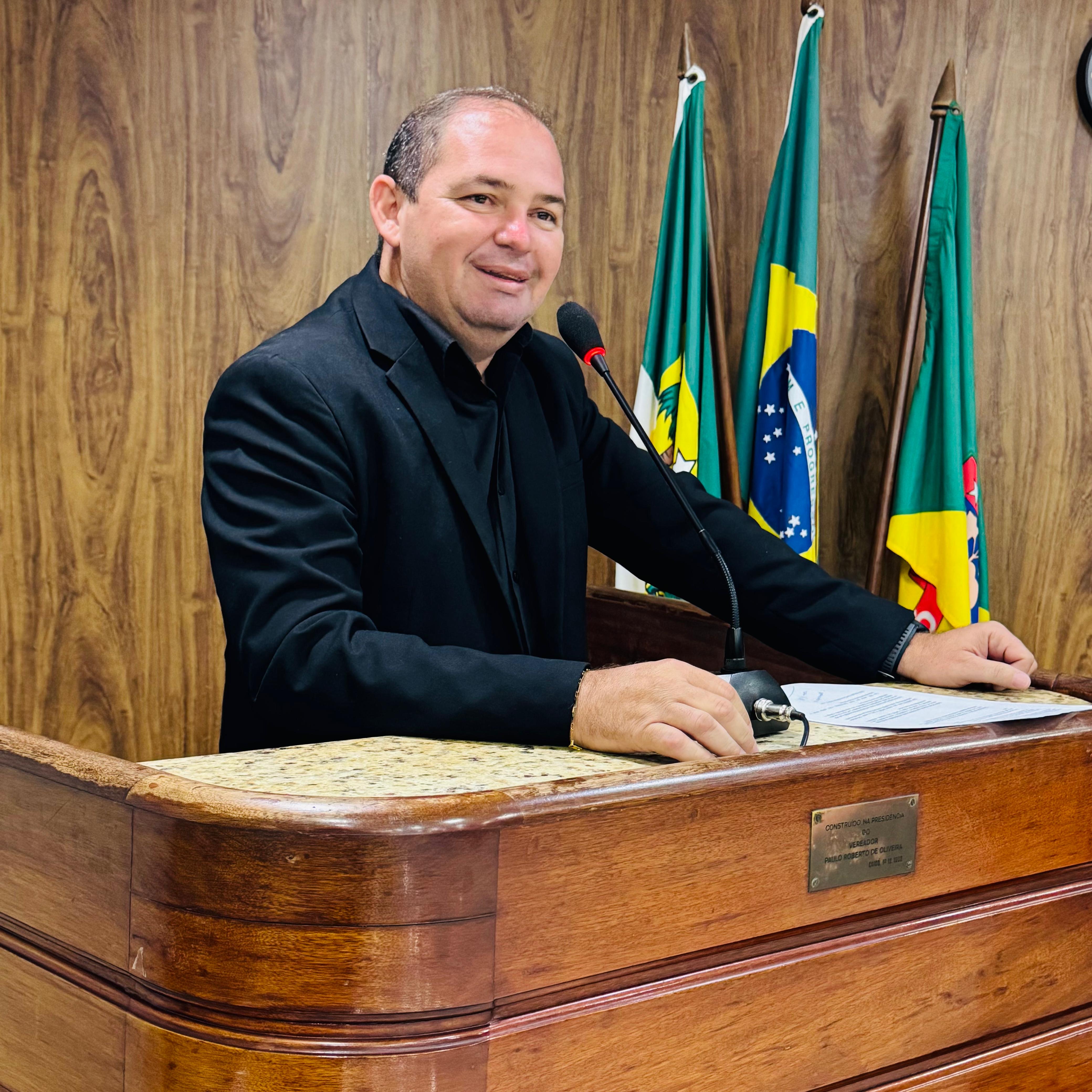 Fabinho da Saúde propõe criação de cargo específico para condutor de ambulância em Caicó