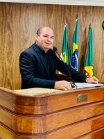 Fabinho da Saúde solicita ao Executivo estudo para implantação de rotatória e sinalização no bairro Paraíba
