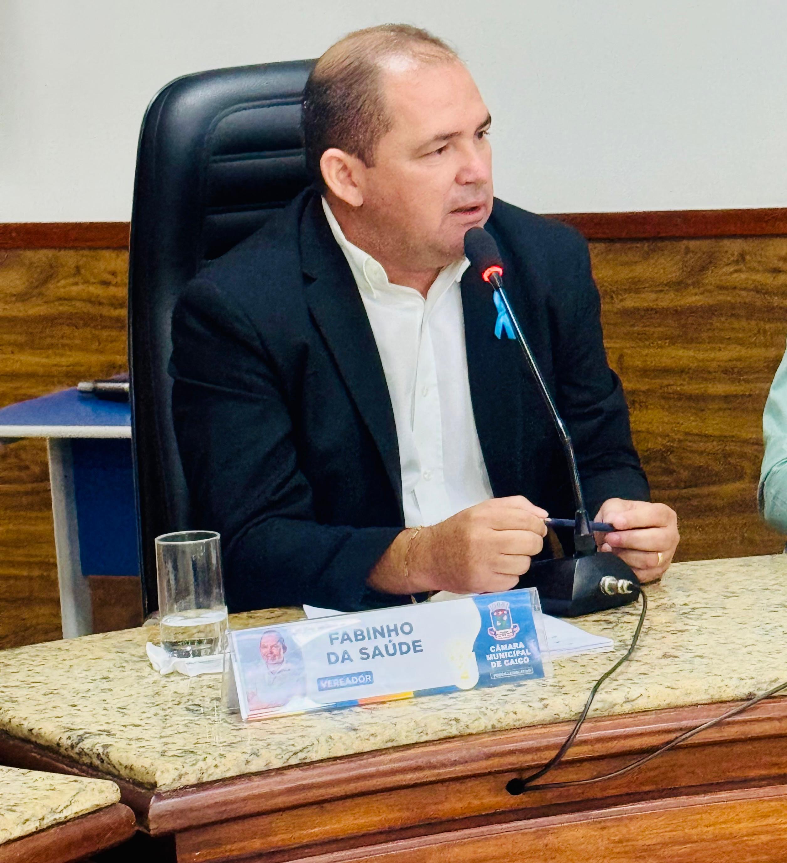 Fabinho da Saúde solicita celeridade para construção de espaço esportivo no Nova Caicó