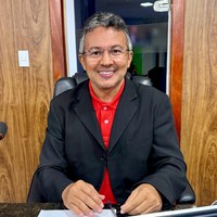 Presidente Ivanildo propõe implantação de sinalização horizontal nas vias asfaltadas de Caicó