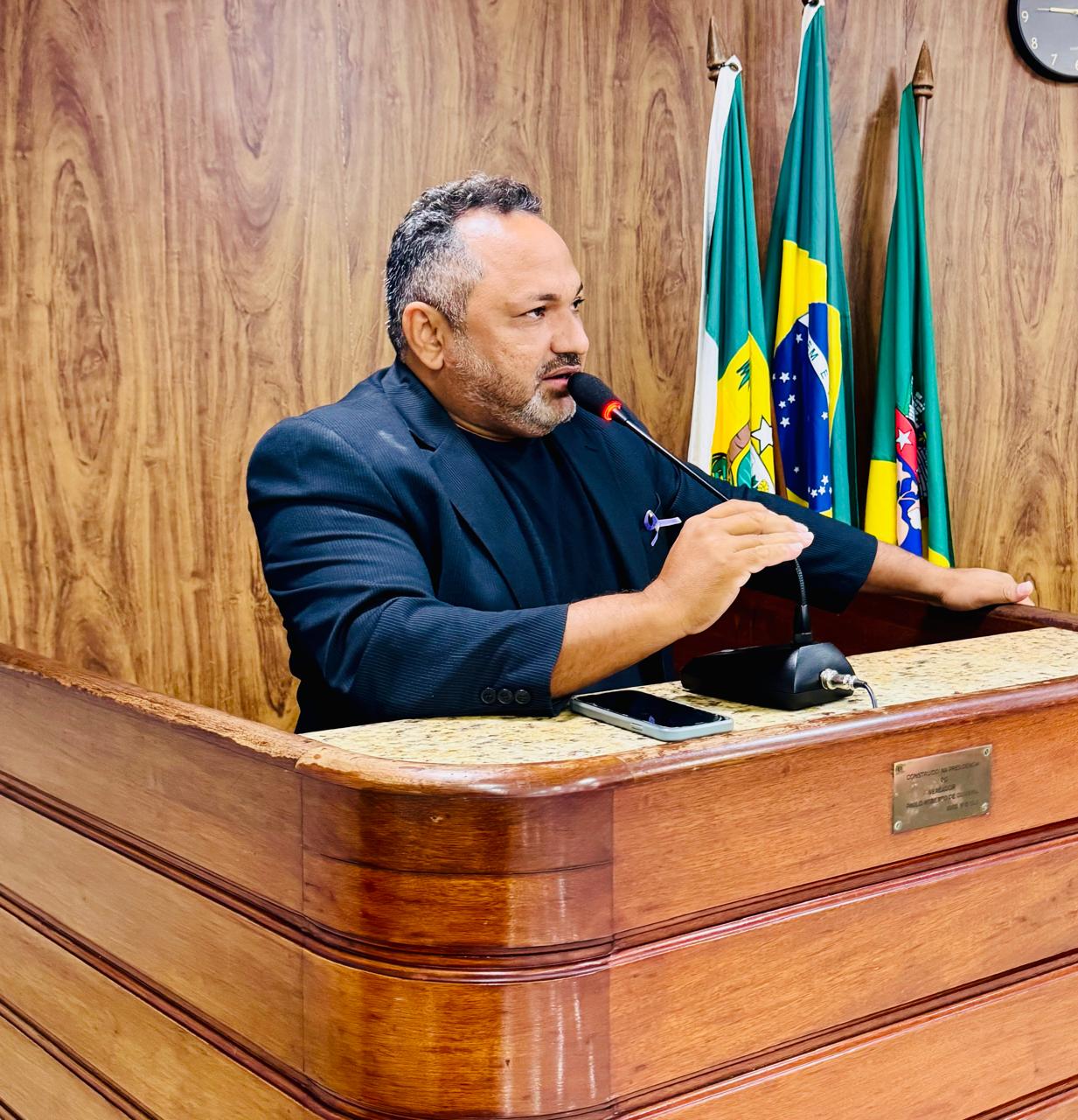 Vereador Dedé Boneleiro requer informações sobre ações do Executivo nas zonas rurais de Caicó
