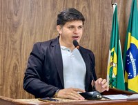 Vereador Diogo Silva solicita cobertura para o curral municipal onde ficam os animais apreendidos nas vias públicas
