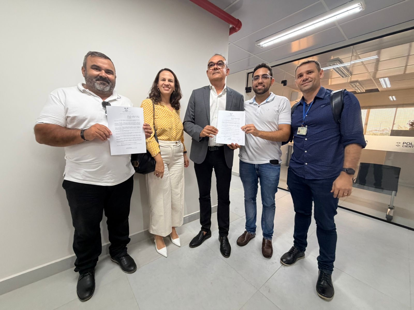 Vereador Luiz Samanaú representa o Legislativo na sanção de lei que garante terreno para o Hospital Universitário do Seridó