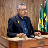 Vereador Rutênio da Palma solicita melhoria na iluminação pública do Centro até o Hospital Telecila Freitas
