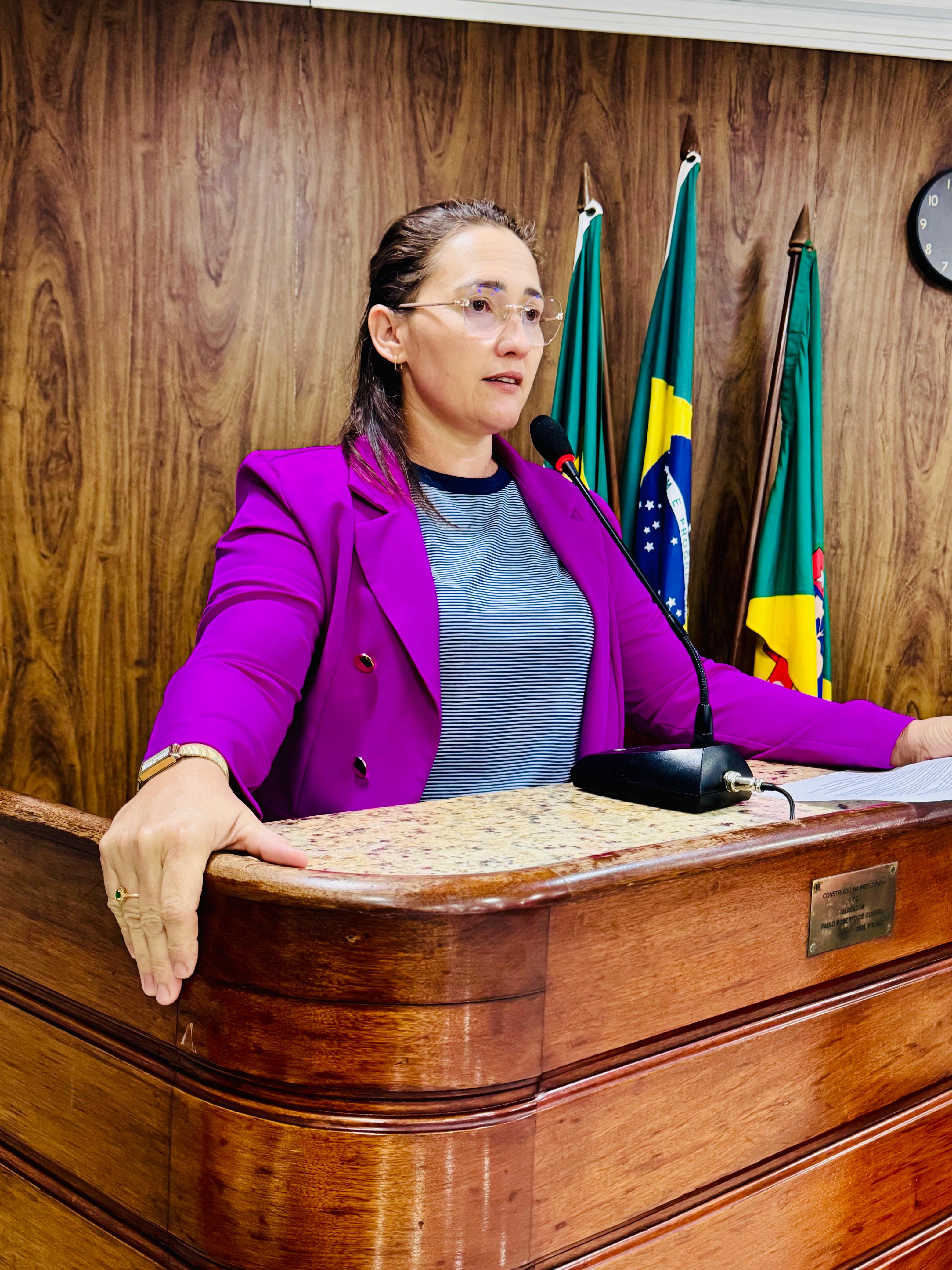 Vereadora Ana Aline propõe criação de Casa Abrigo Municipal para fortalecer proteção social em Caicó