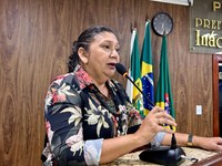Vereadora Rosângela solicita criação de Centro de Velório Público e aquisição de carro fúnebre para atender a famílias de baixa renda